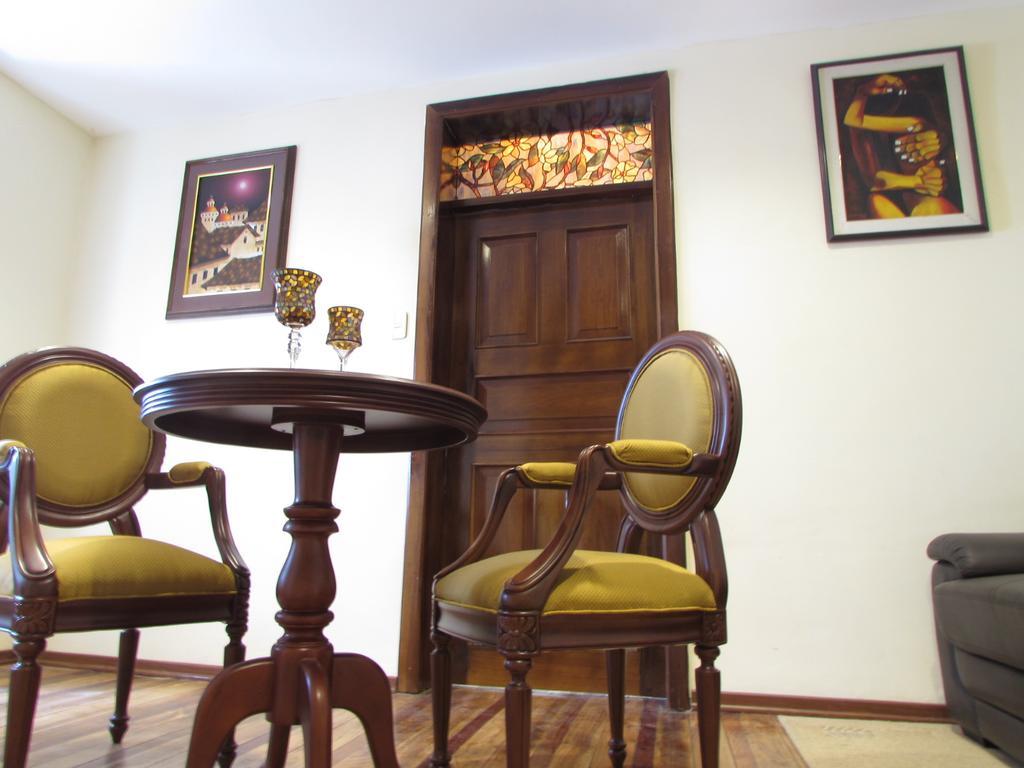 San Blas House & Suites Quito Exteriör bild