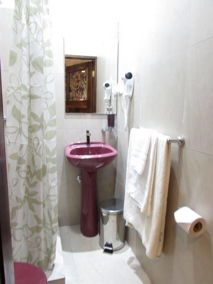 San Blas House & Suites Quito Exteriör bild